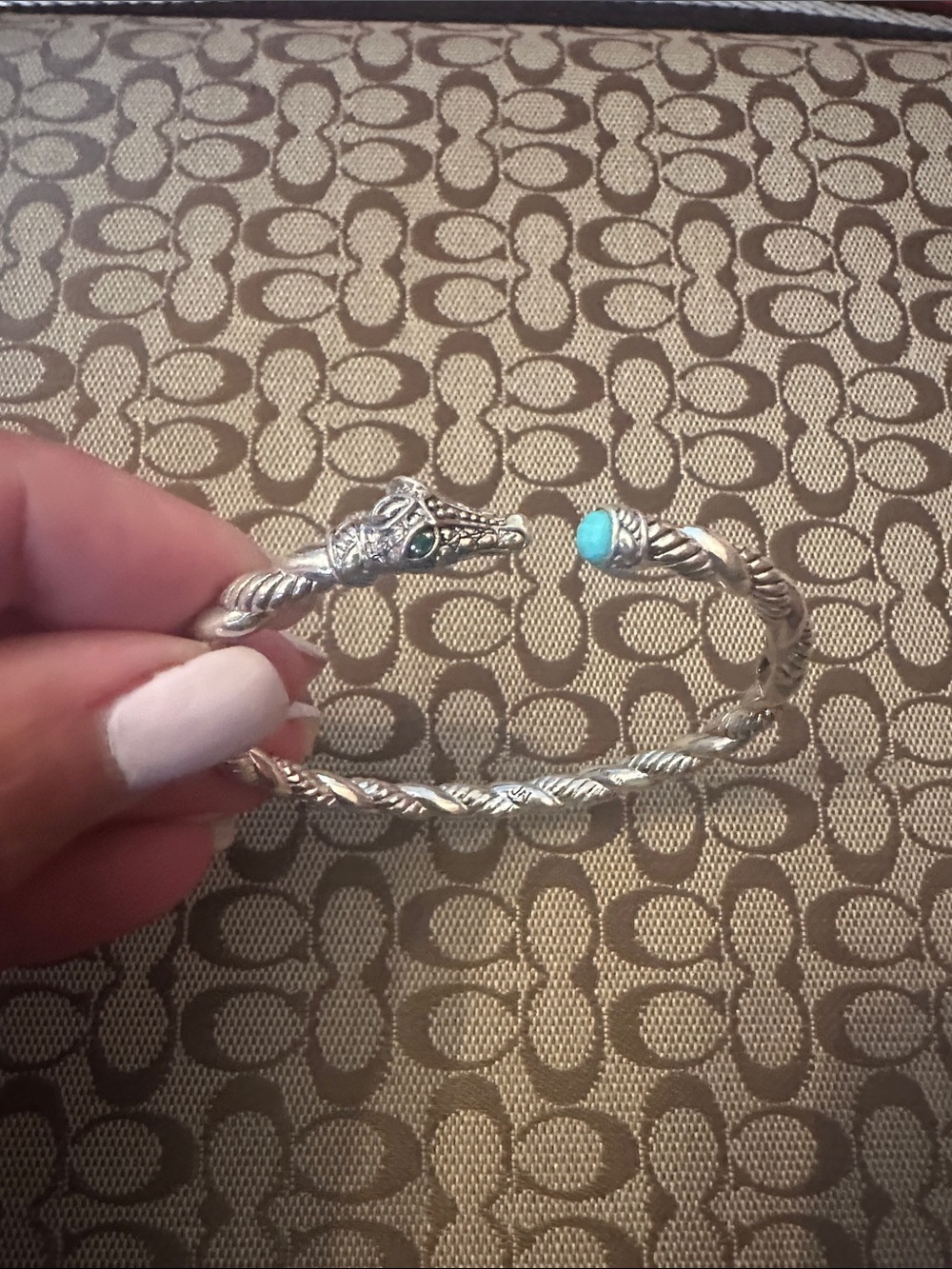 Beautiful JAI SILVER Dragon Head Open Cuff Bracelet with Turquoise Accent